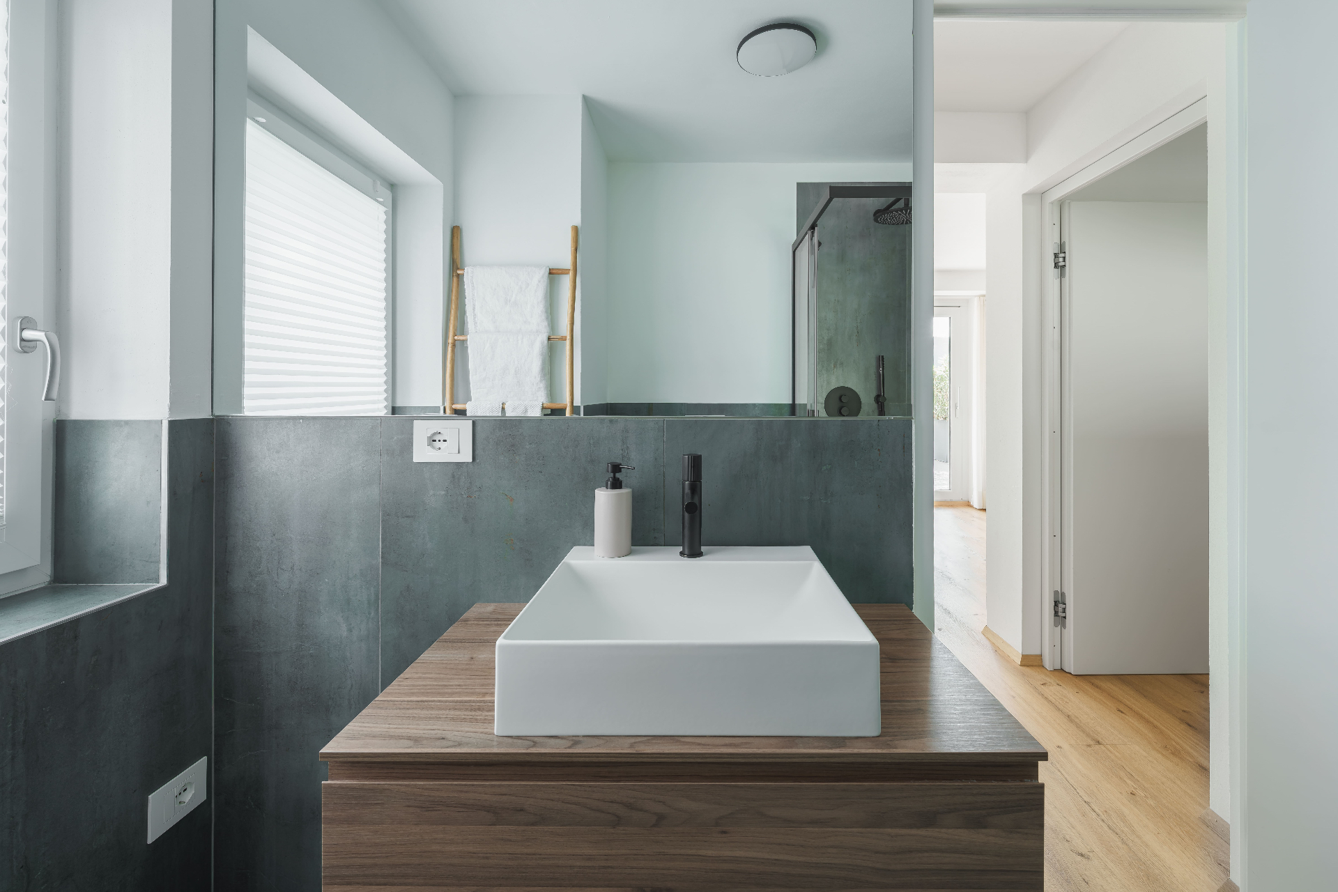 Suite Peter – Terrasse mit Bergblick | Ferienwohnung mit Whirlpool in Südtirol (8)